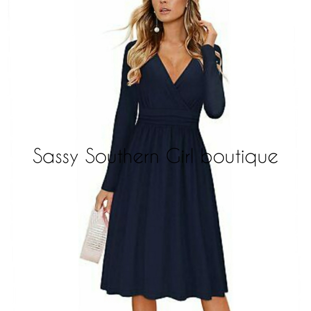 ⭐🆕 Navy blue long sleeve dress